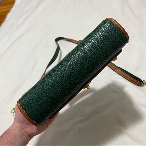 Dooney & Bourke vintage crossbody purse ivy green leather clutch - Picture 7 of 9